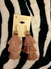 Load image into Gallery viewer, Tassle Earrings
