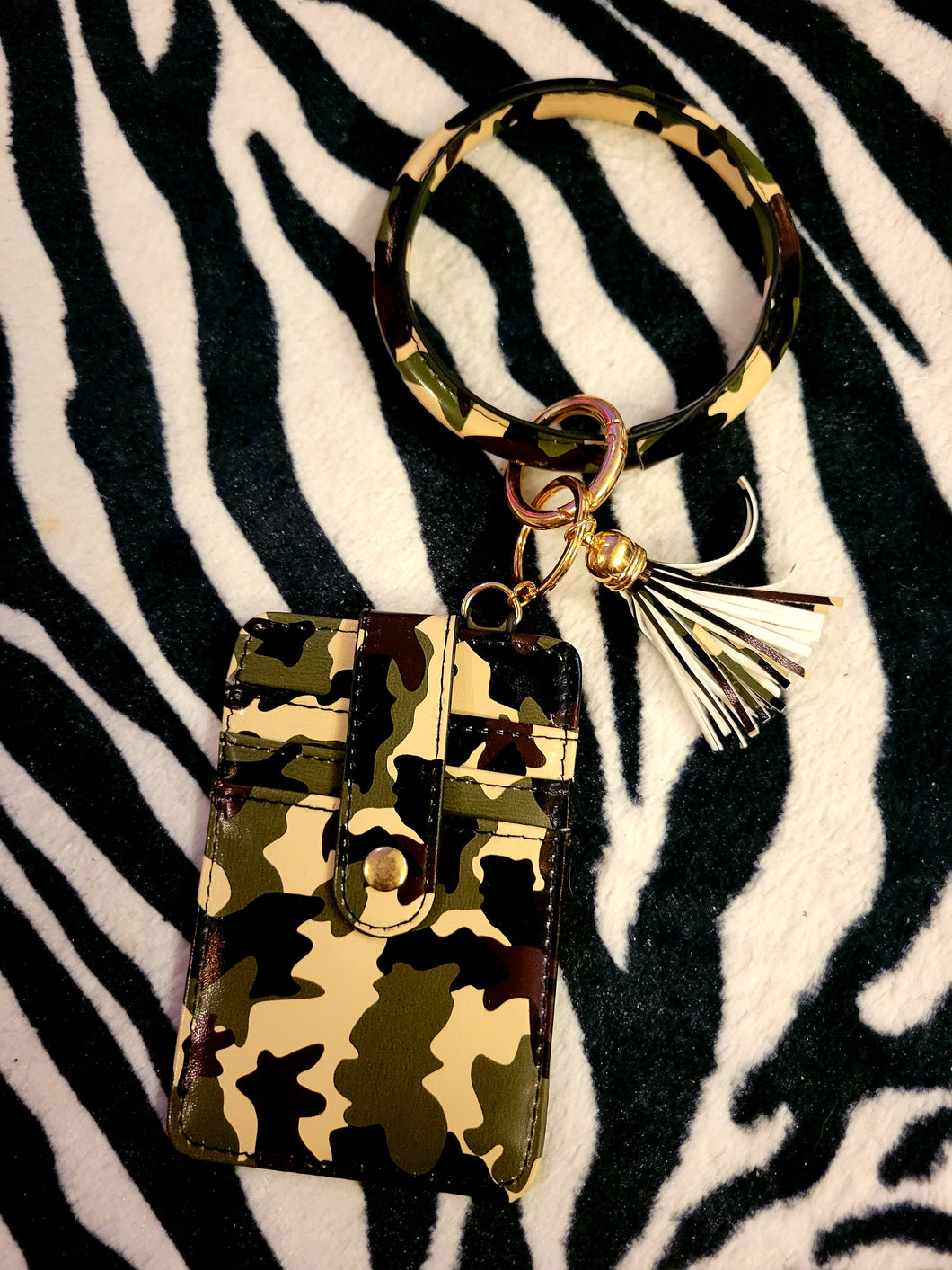 Camo Keyring w/ Wallet